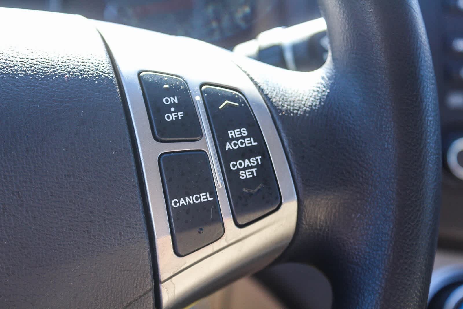 Thumbnail: 2010 Hyundai Elantra - 33