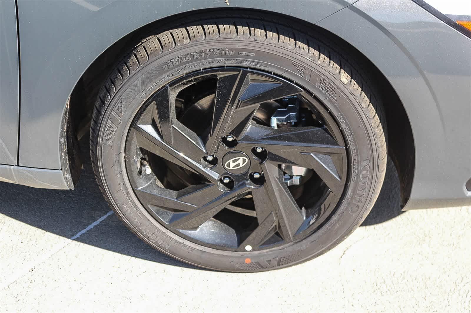 Thumbnail: 2026 Hyundai Elantra - 11