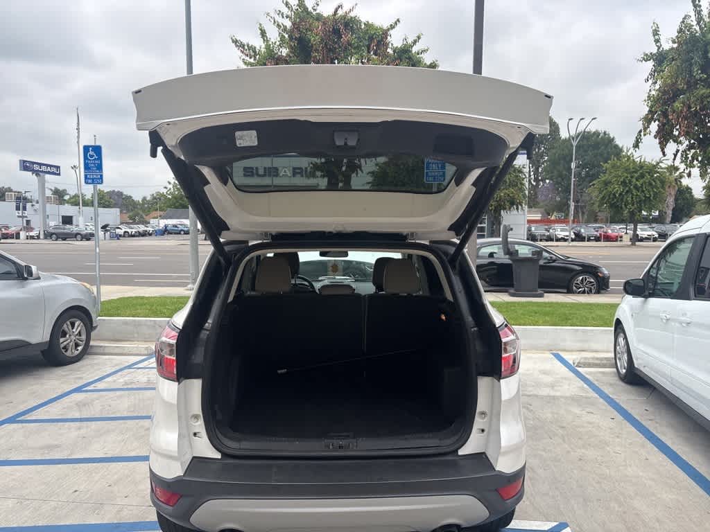 2018 Ford Escape Titanium 21