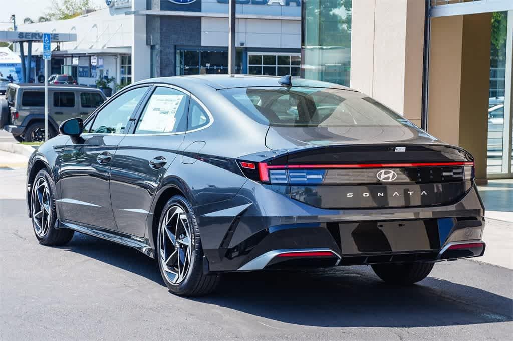 Thumbnail: 2025 Hyundai Sonata - 2