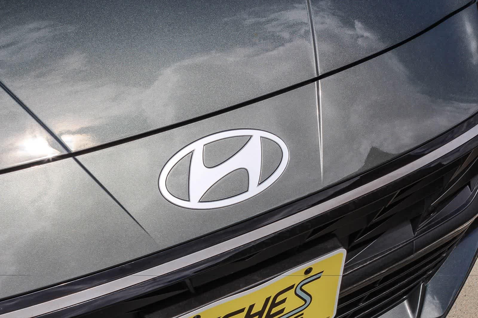 Thumbnail: 2026 Hyundai Elantra - 13
