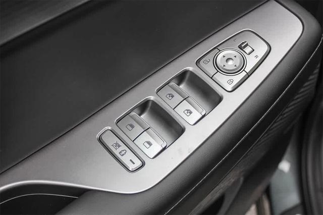 2025 Hyundai Palisade Limited 22