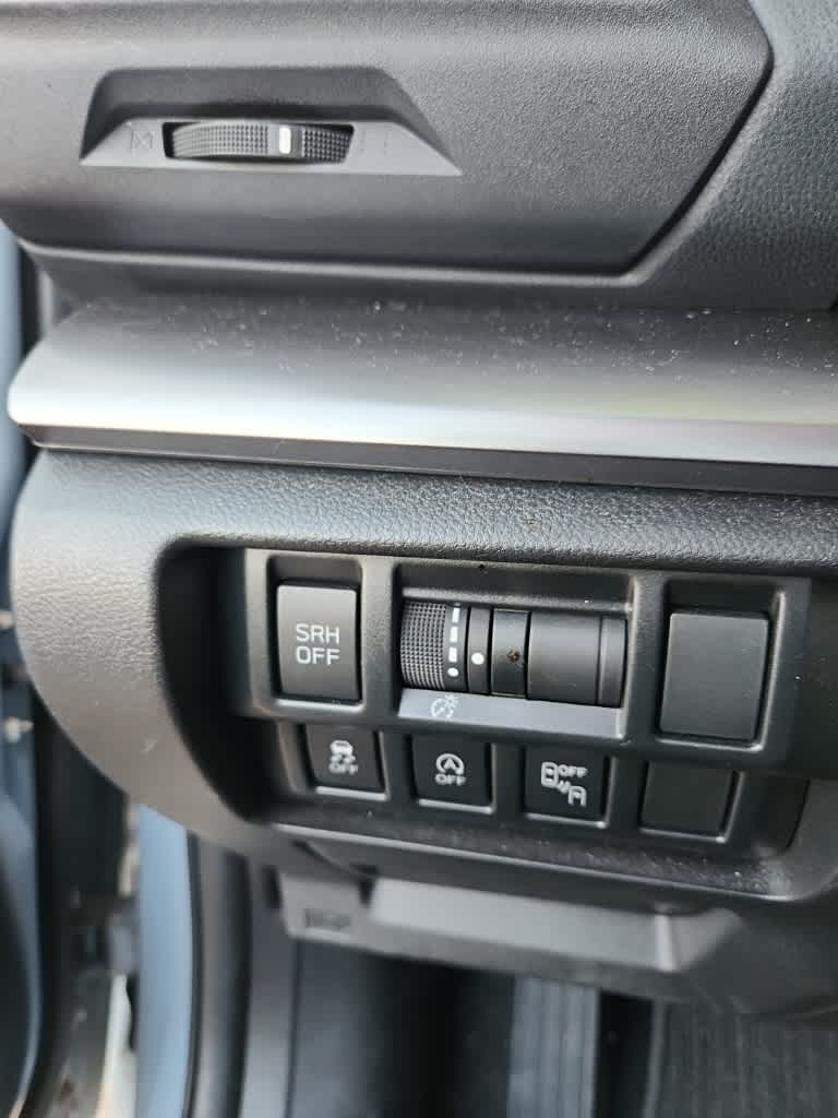 Thumbnail: 2021 Subaru Crosstrek - 18