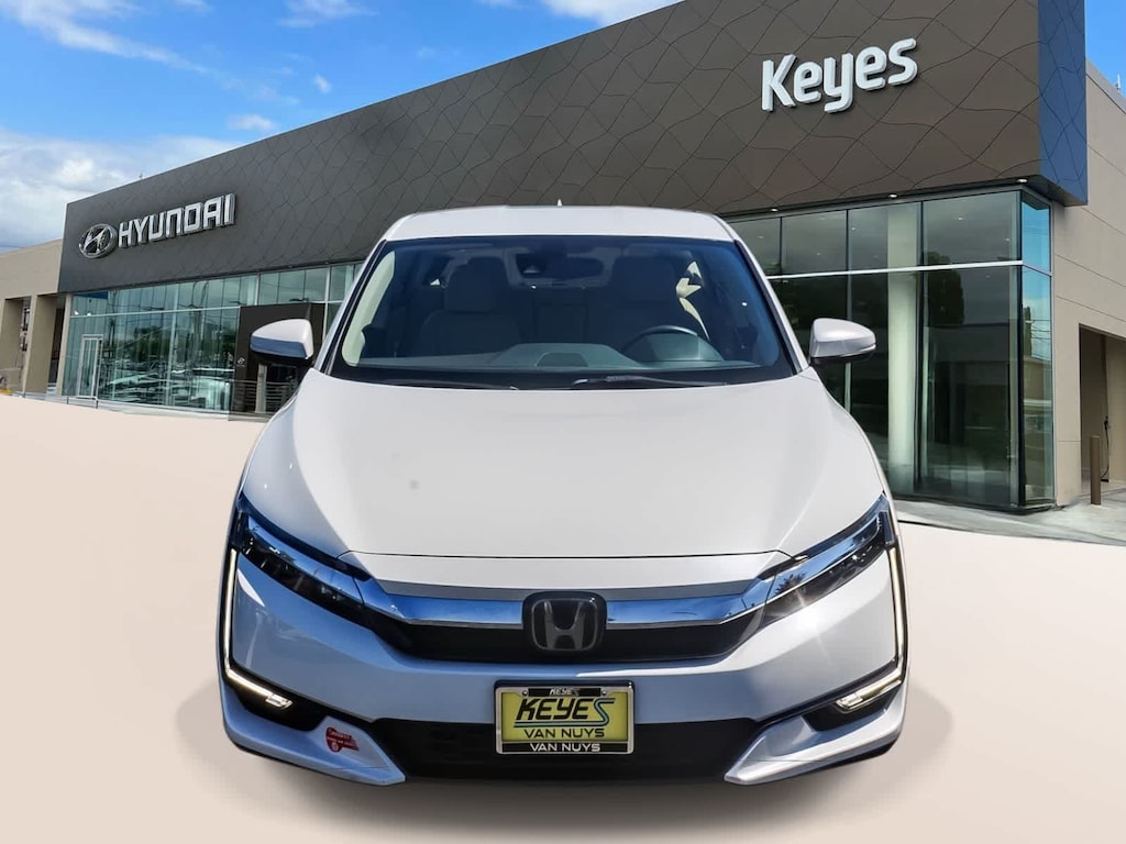 Used 2018 Honda Clarity Plug-In Hybrid Sedan