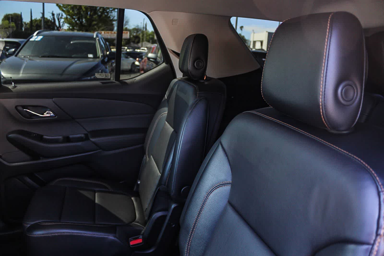 Thumbnail: 2018 Chevrolet Traverse - 26