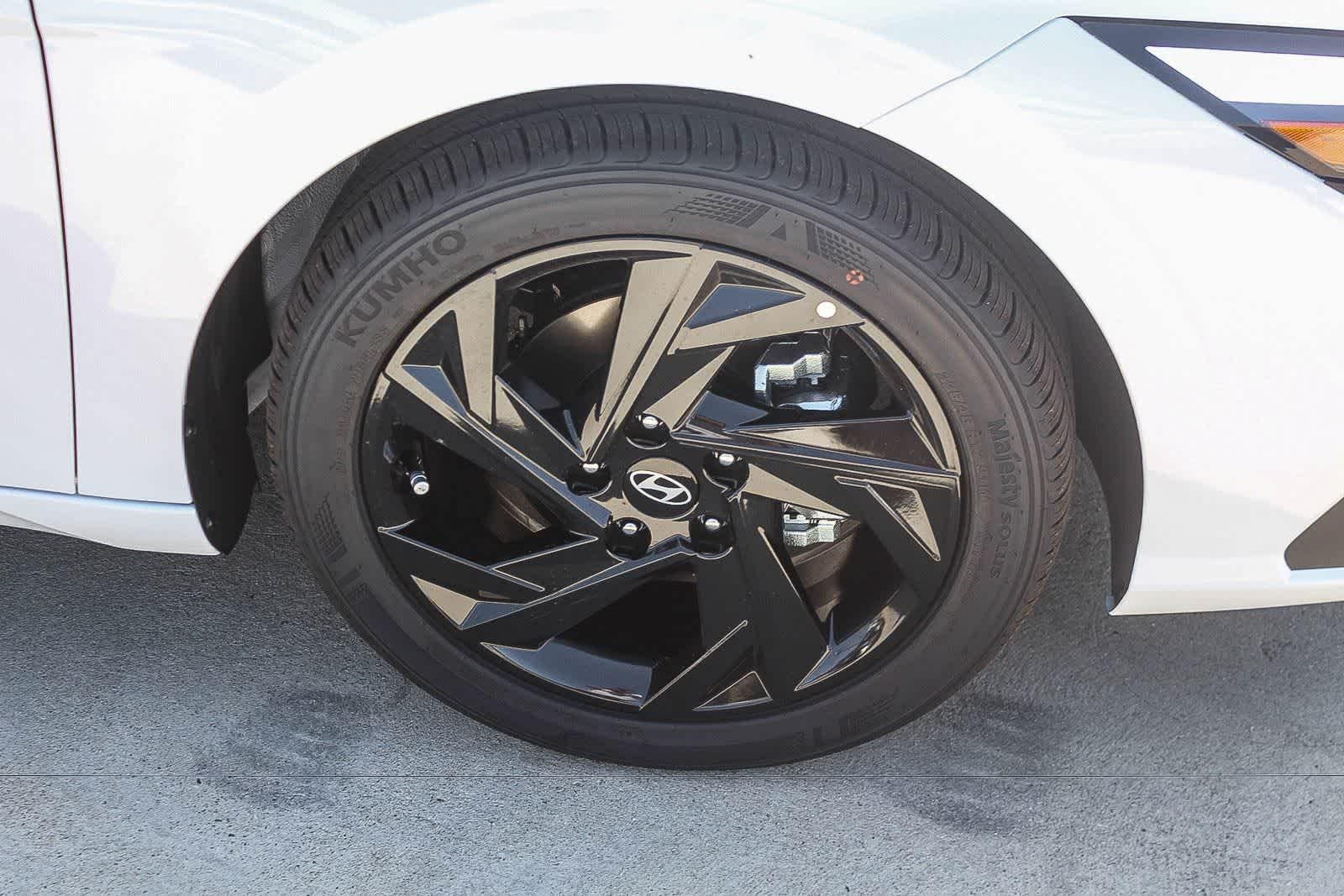 Thumbnail: 2026 Hyundai Elantra - 12