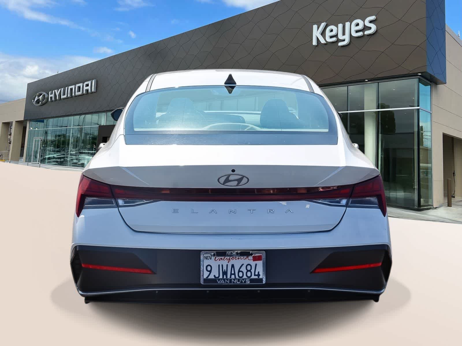 Thumbnail: 2024 Hyundai Elantra - 6
