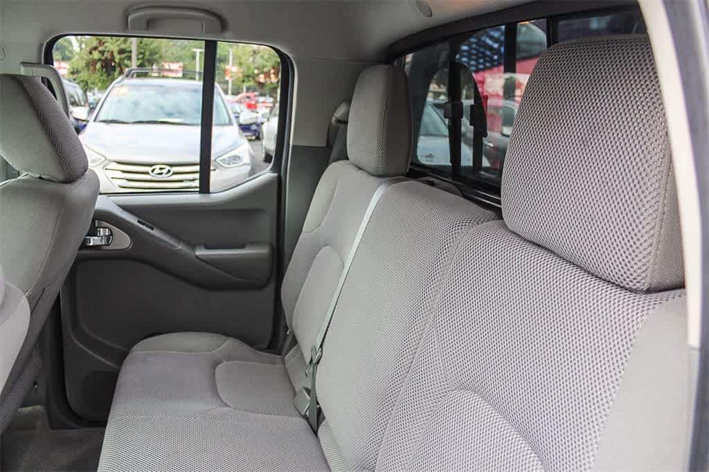 Thumbnail: 2017 Nissan Frontier - 21