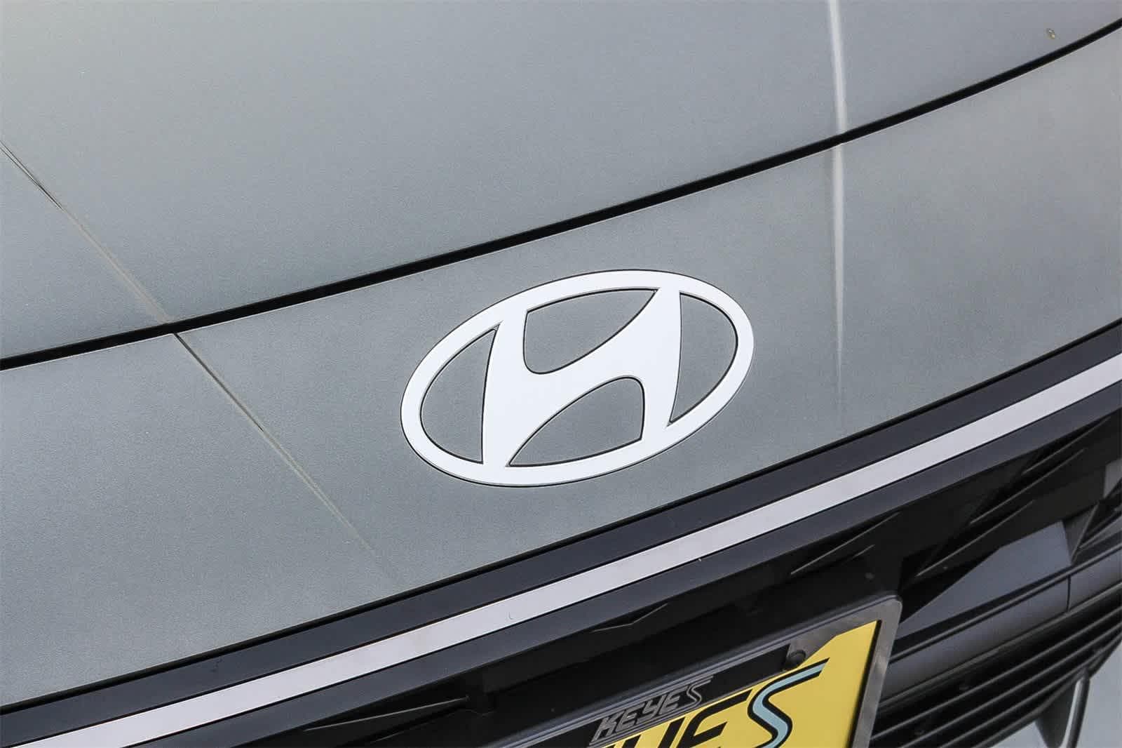 Thumbnail: 2026 Hyundai Elantra - 13