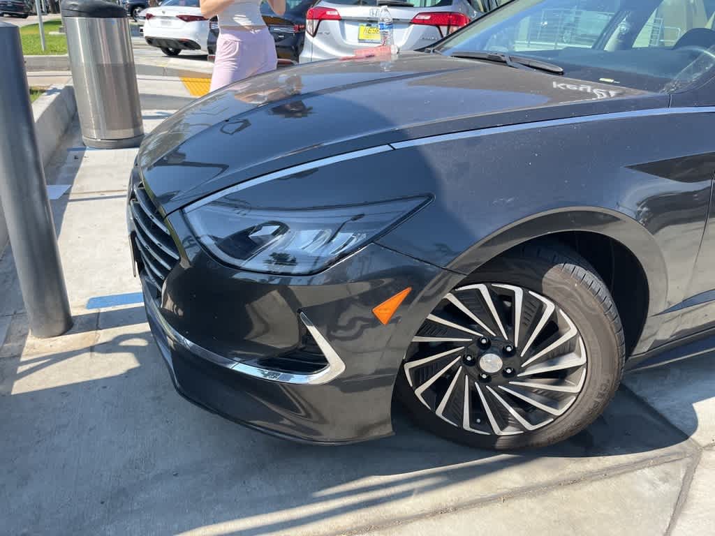 Thumbnail: 2022 Hyundai Sonata - 2