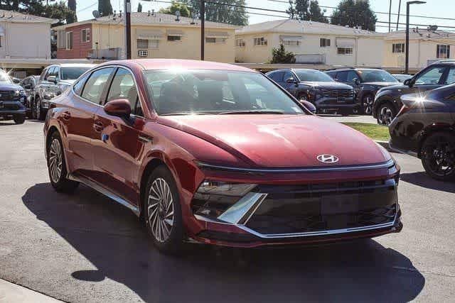 Thumbnail: 2025 Hyundai Sonata - 3