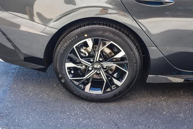 Thumbnail: 2025 Hyundai Sonata - 8