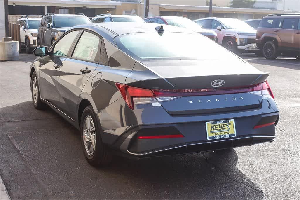 Thumbnail: 2026 Hyundai Elantra - 6