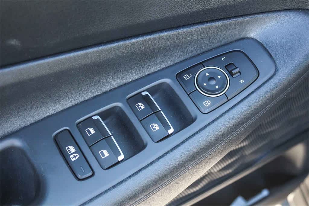 Thumbnail: 2022 Hyundai Santa Fe - 24