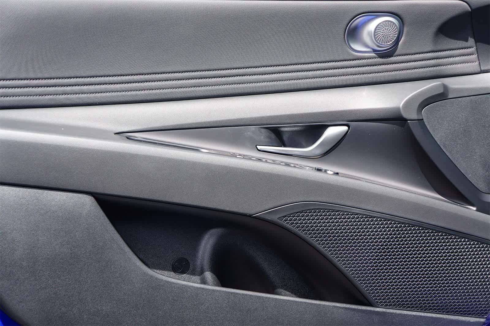 Thumbnail: 2025 Hyundai Elantra - 29