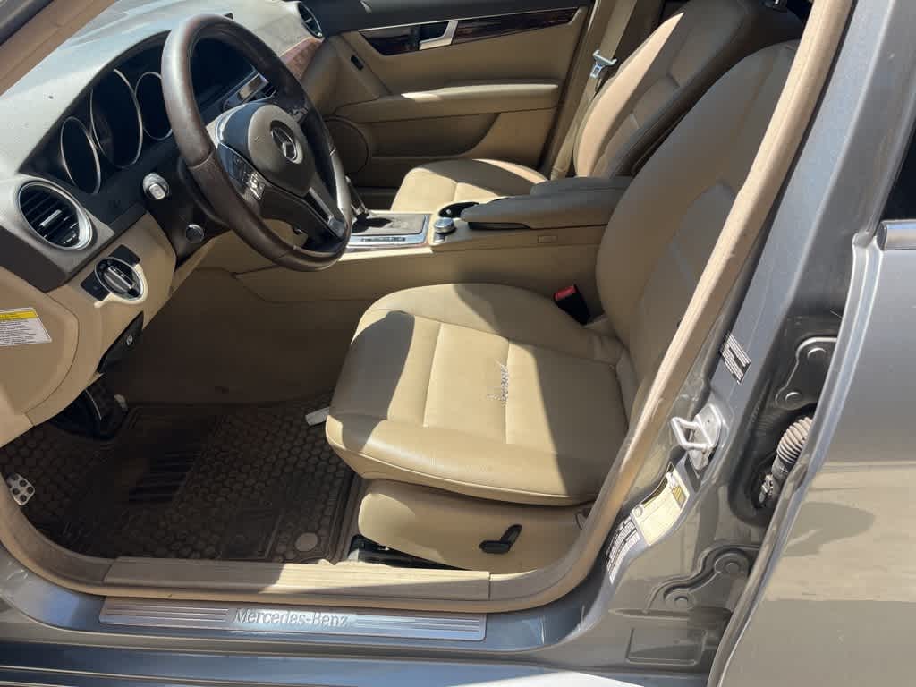 Thumbnail: 2013 Mercedes-Benz C-Class - 31