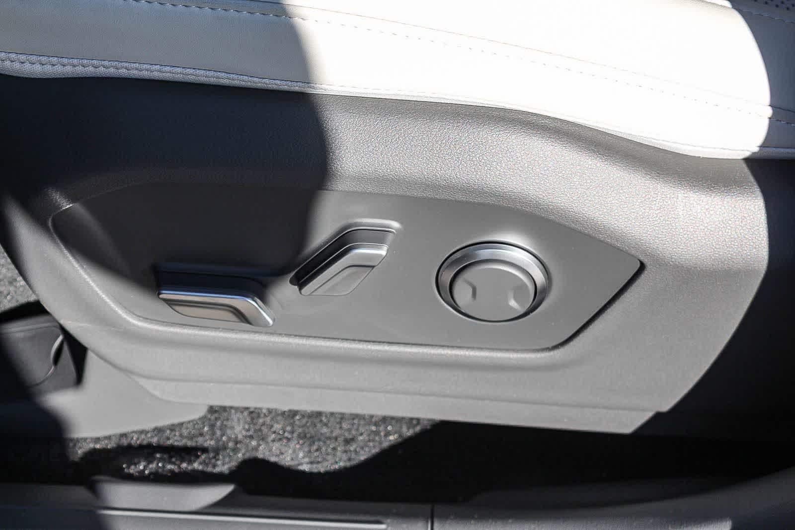 Thumbnail: 2026 Hyundai Santa Fe - 28