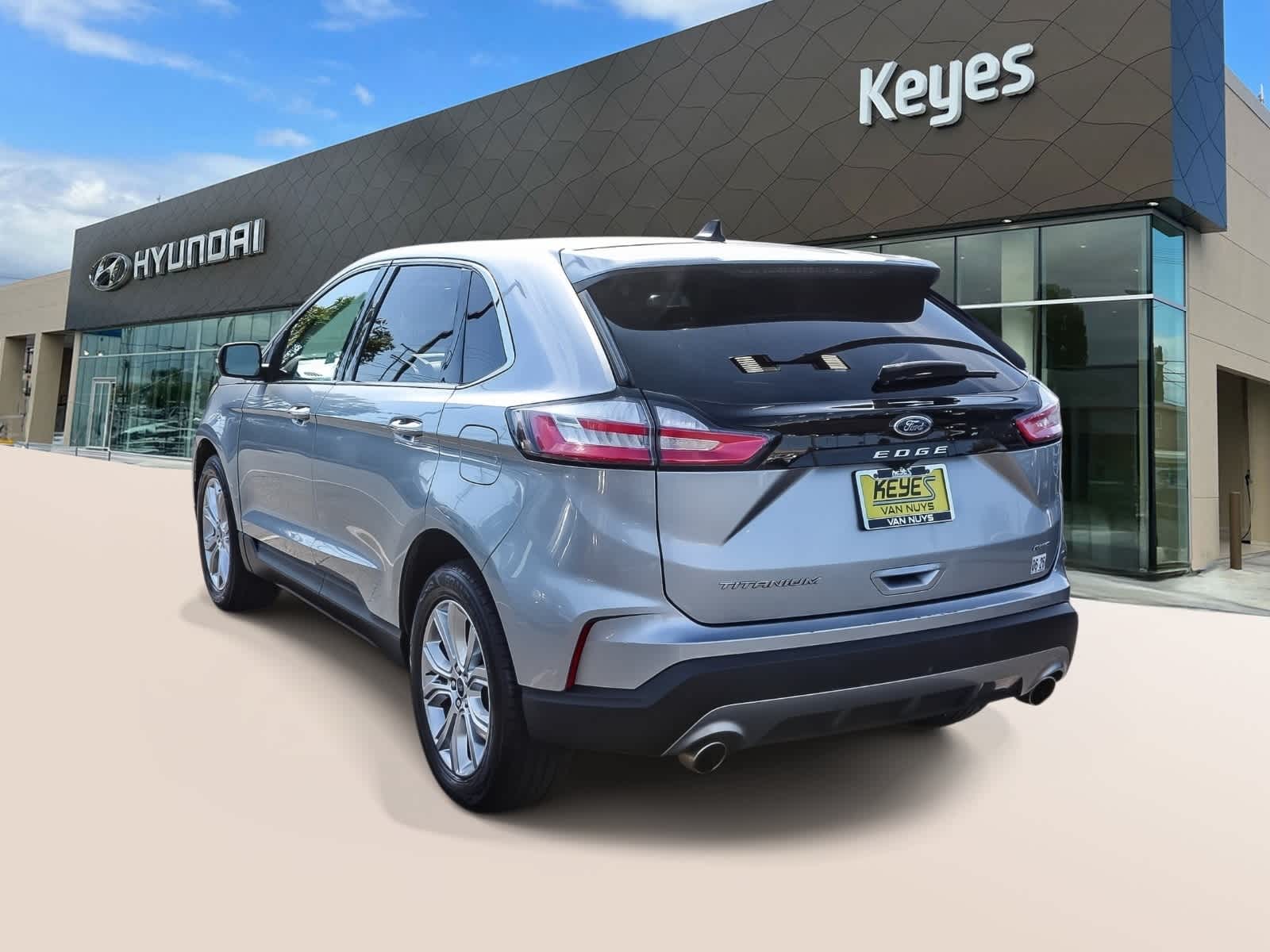 Thumbnail: 2022 Ford Edge - 7
