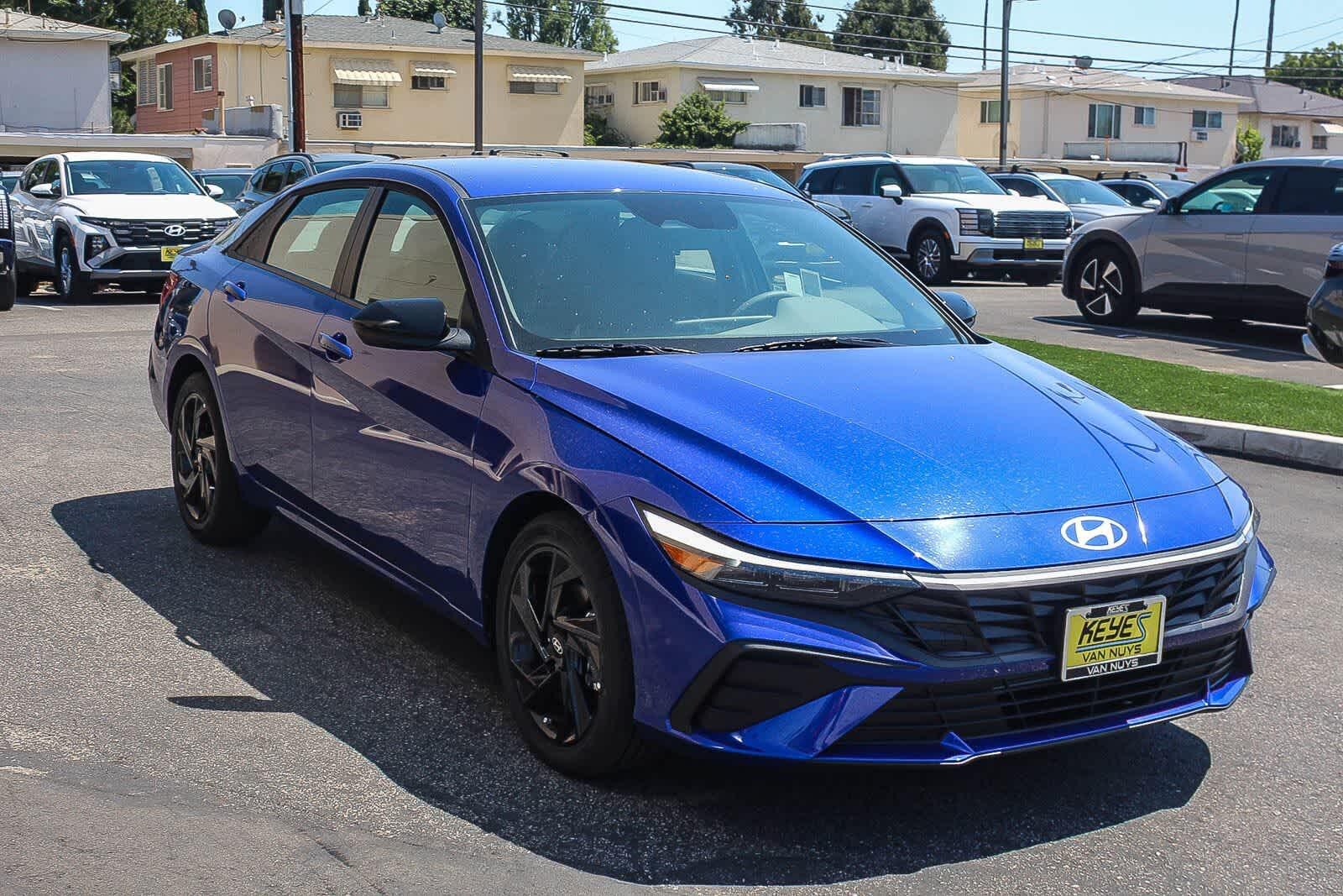 Thumbnail: 2026 Hyundai Elantra - 3