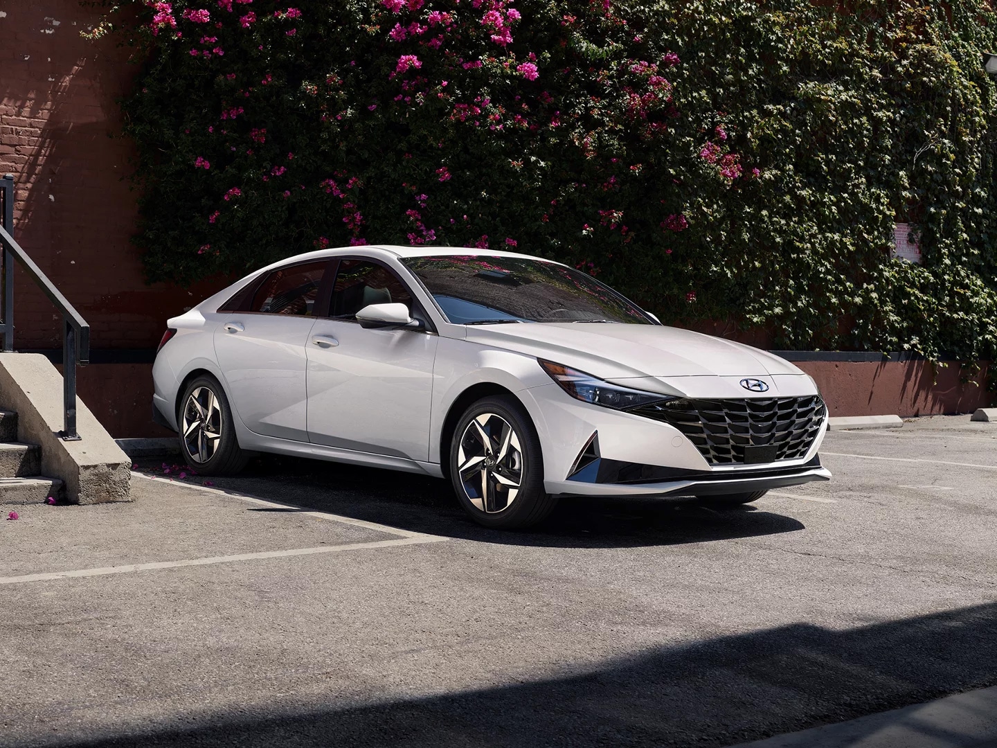 New Hyundai Elantra Hybrid.jpg