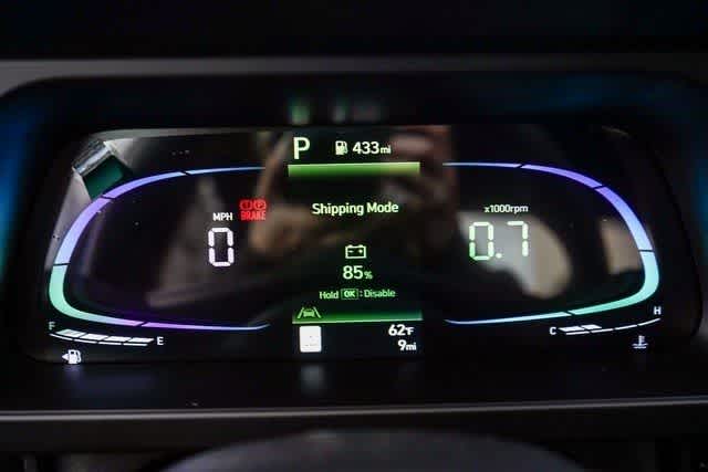 Thumbnail: 2025 Hyundai Elantra - 33