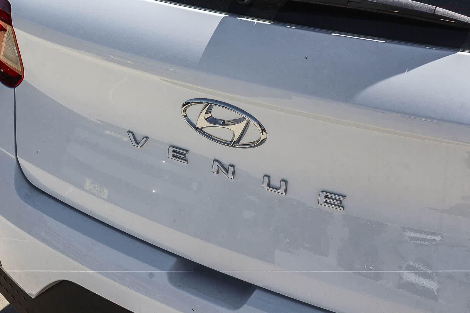 Thumbnail: 2026 Hyundai Venue - 9