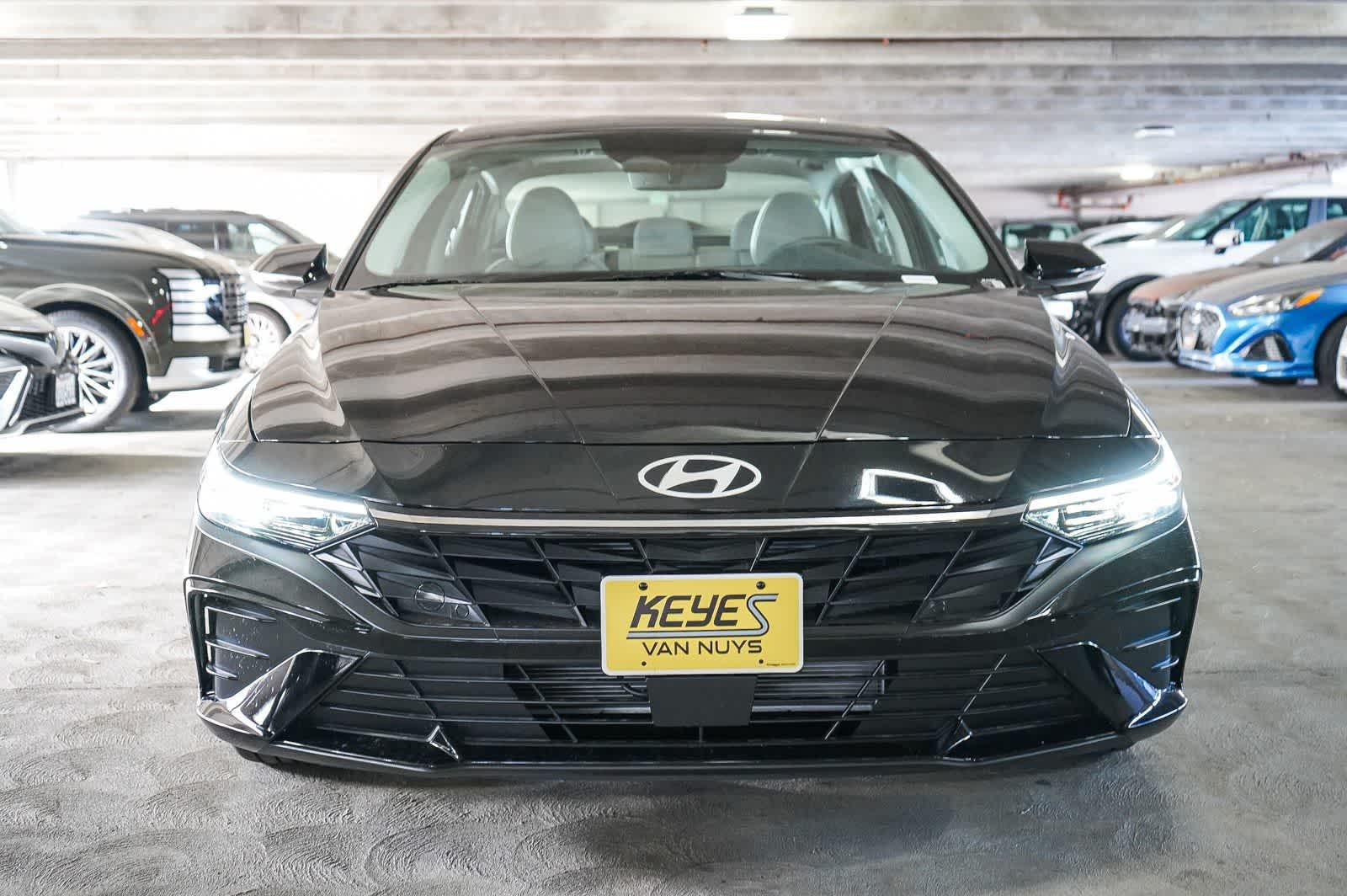 Thumbnail: 2026 Hyundai Elantra - 2