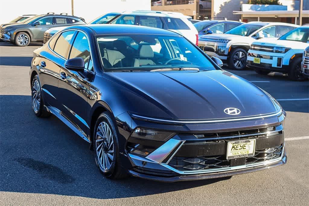 Thumbnail: 2025 Hyundai Sonata - 3
