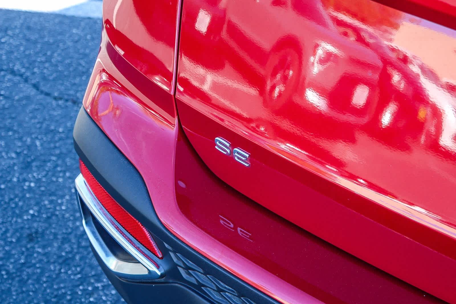 Thumbnail: 2023 Volkswagen Taos - 9