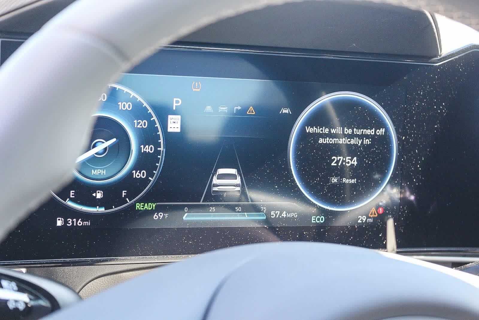 Thumbnail: 2025 Hyundai Elantra - 27