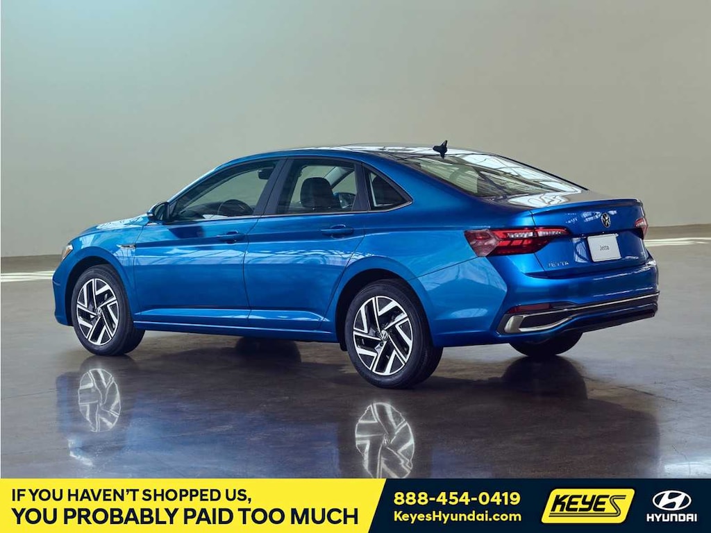 Used 2022 Volkswagen Jetta 1.5T SEL Sedan