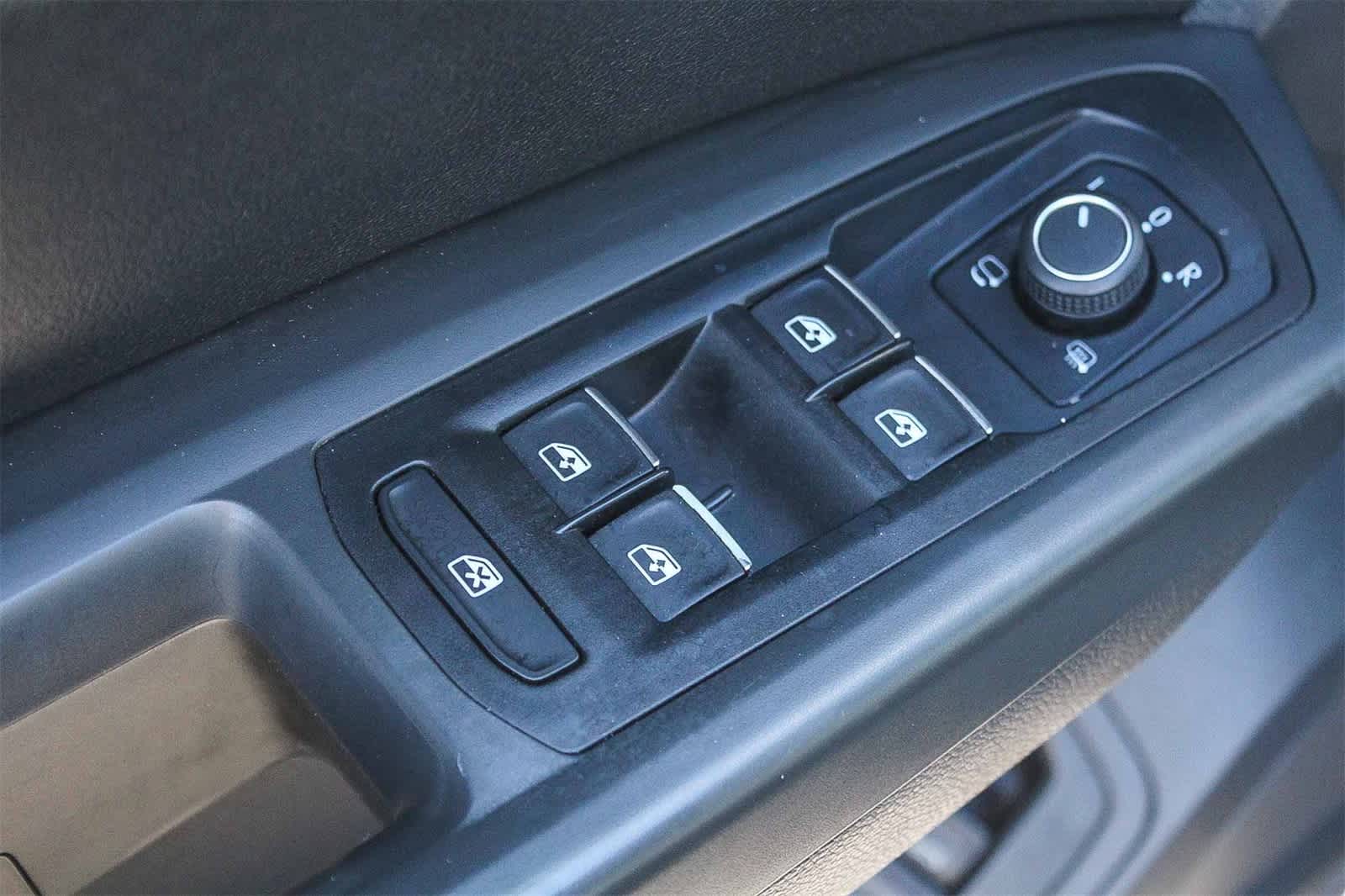 Thumbnail: 2018 Volkswagen Atlas - 26