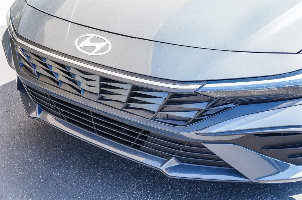 Thumbnail: 2025 Hyundai Elantra - 8