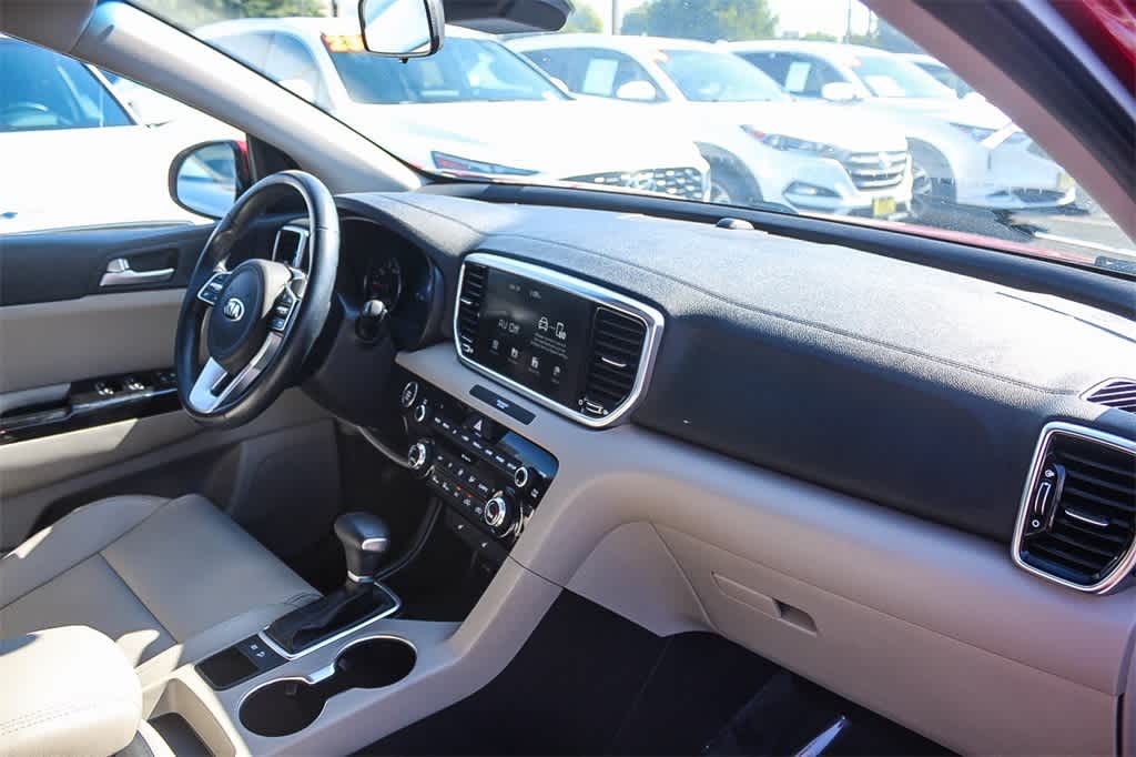 Thumbnail: 2022 Kia Sportage - 19