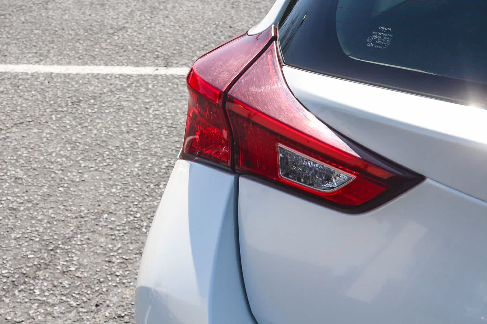 Thumbnail: 2018 Toyota Corolla iM - 8