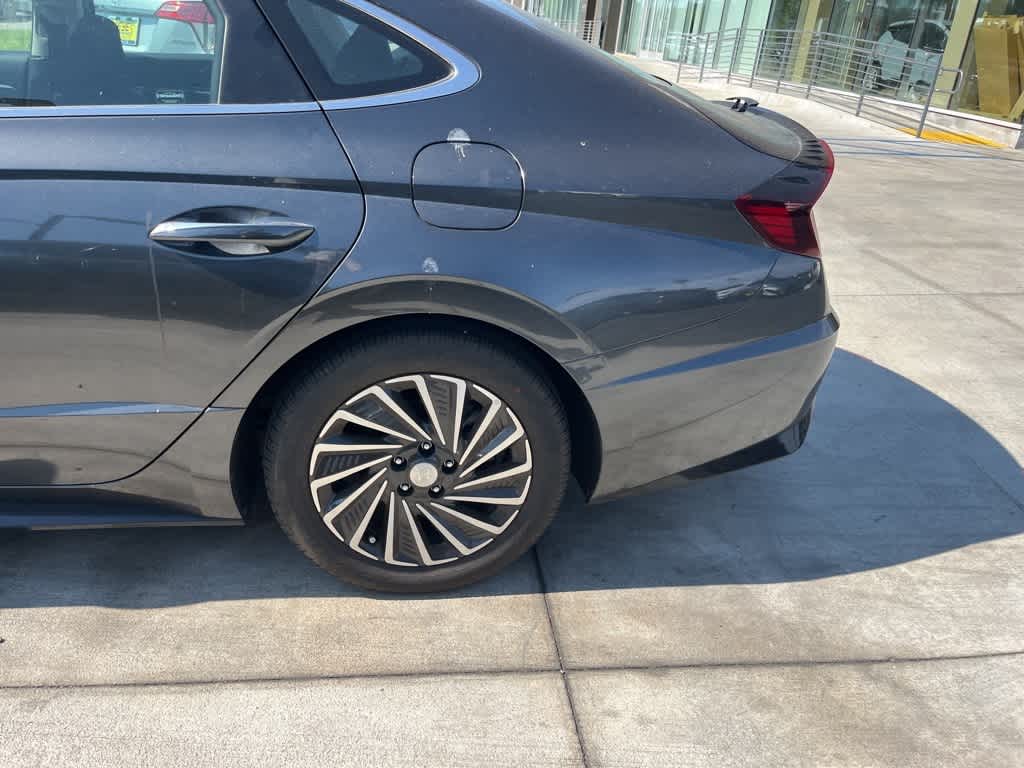 Thumbnail: 2022 Hyundai Sonata - 9