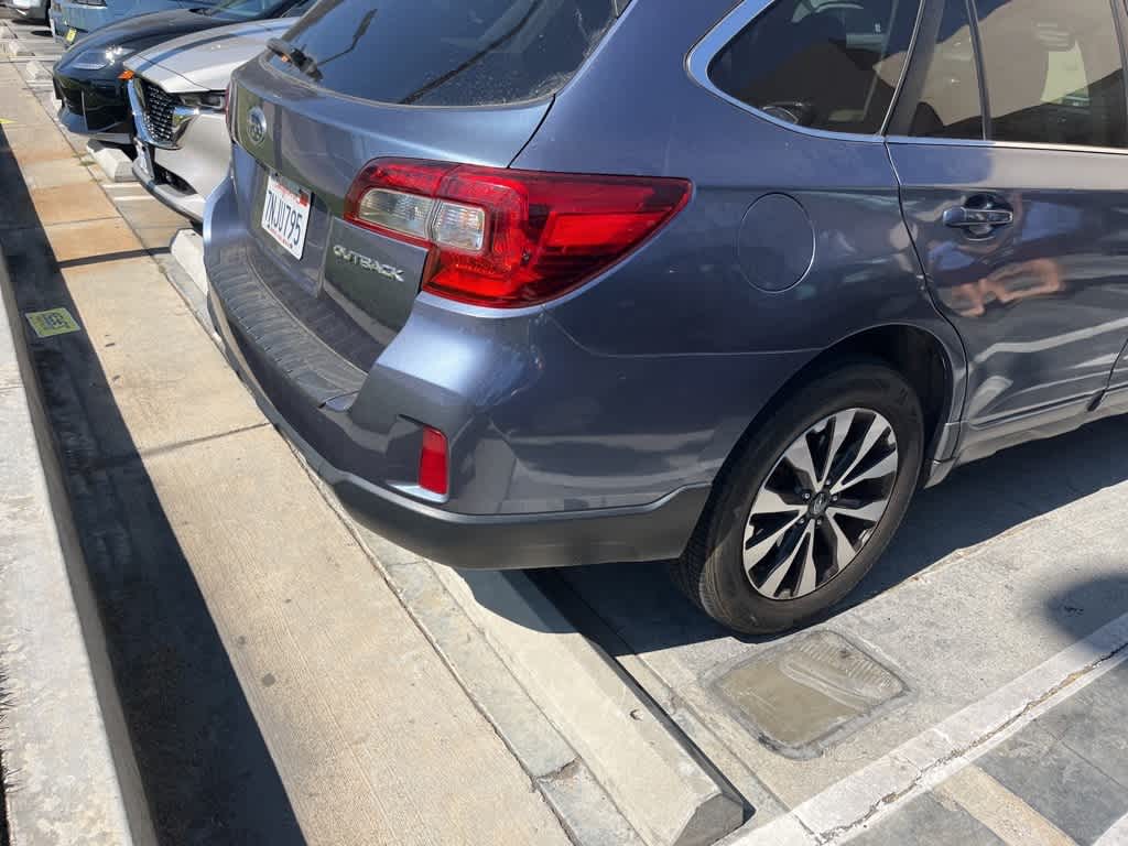 Thumbnail: 2015 Subaru Outback - 21