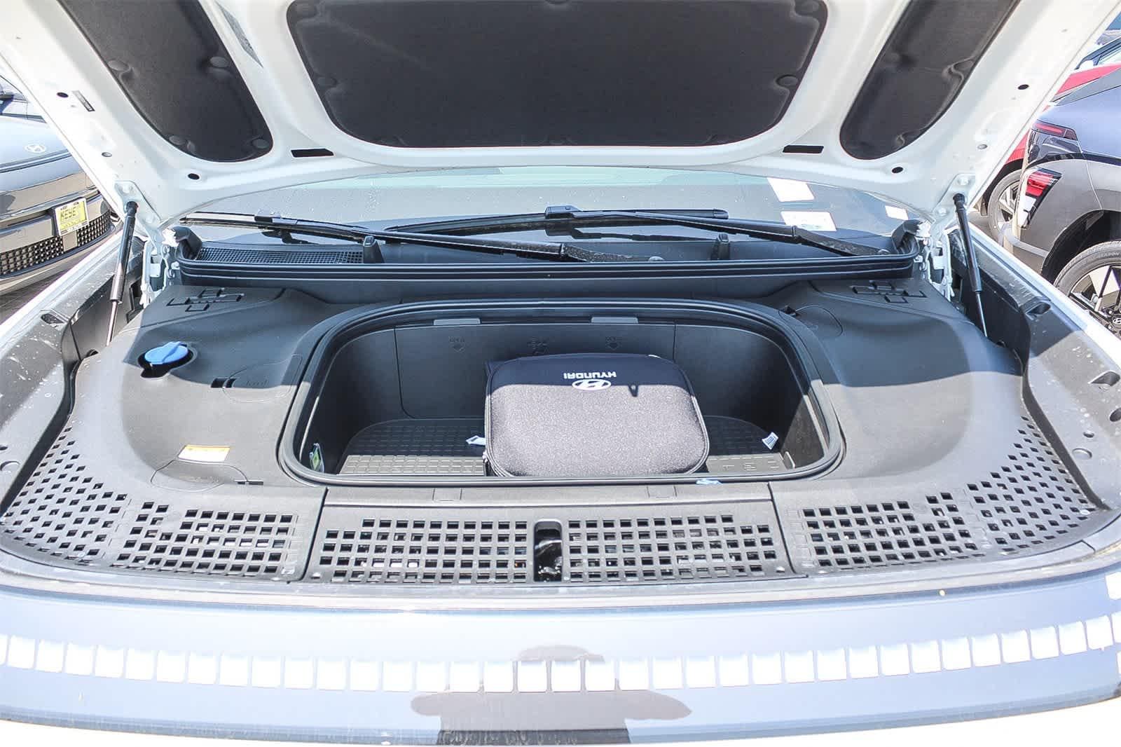 Thumbnail: 2026 Hyundai Ioniq - 16