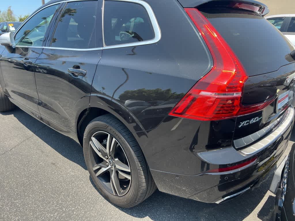 Thumbnail: 2018 Volvo XC60 - 12