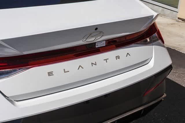 Thumbnail: 2025 Hyundai Elantra - 12