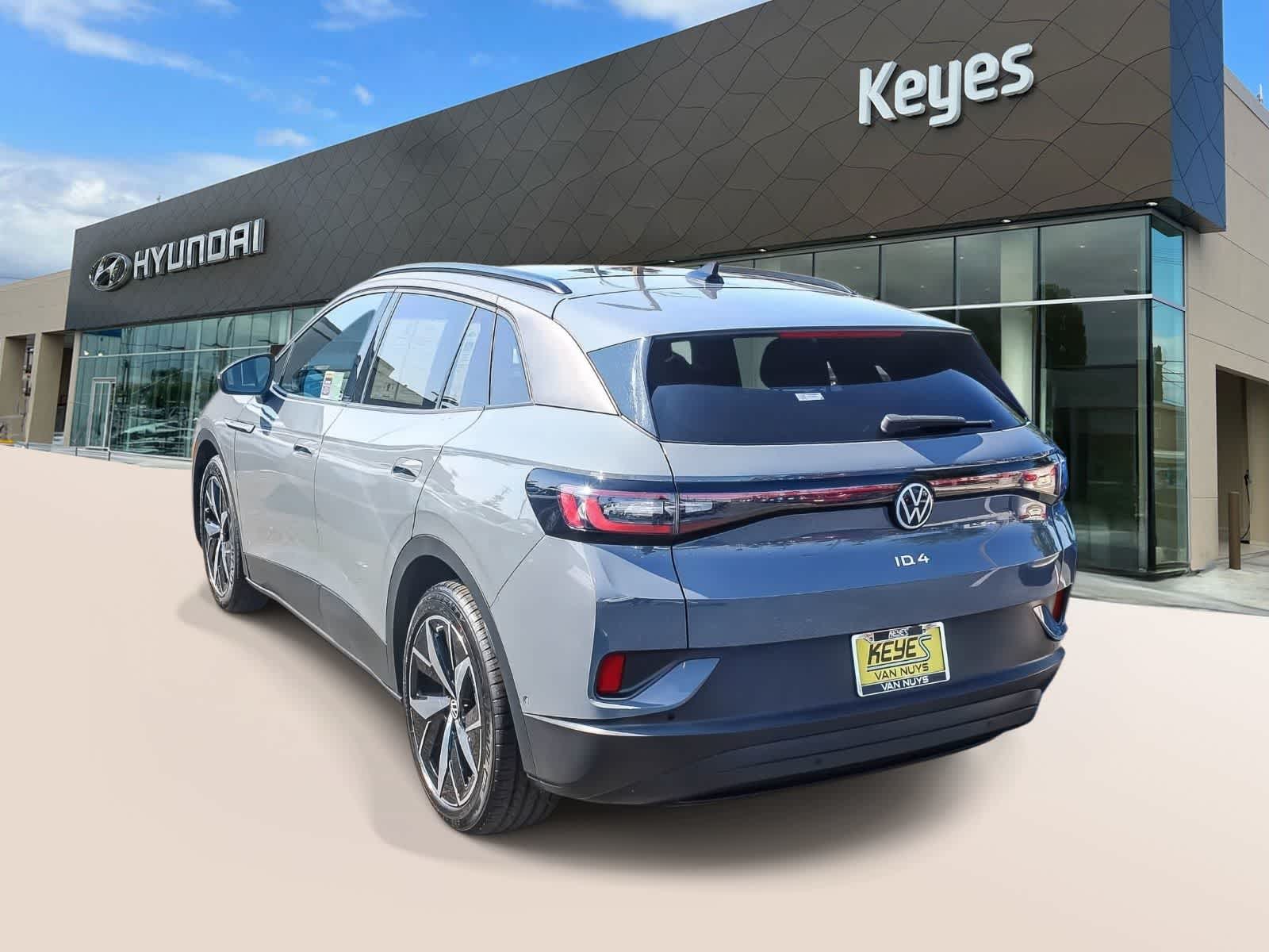 Thumbnail: 2023 Volkswagen ID.4 - 7