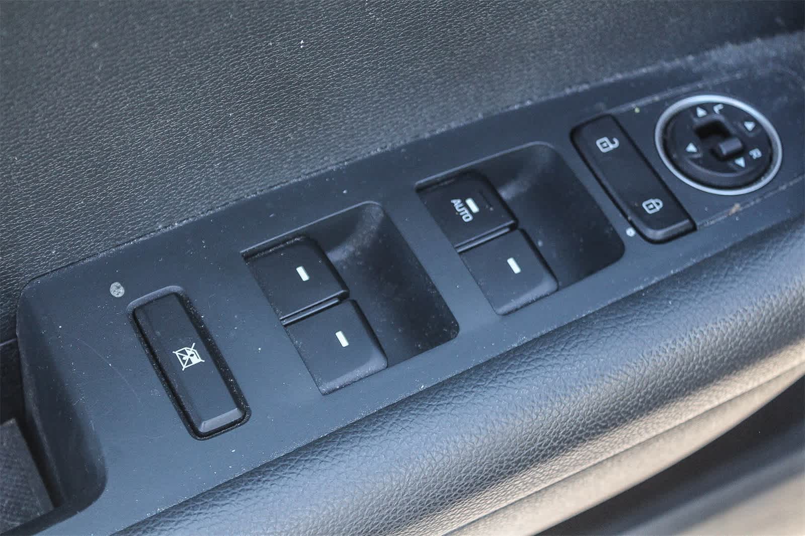 Thumbnail: 2019 Hyundai Sonata - 21