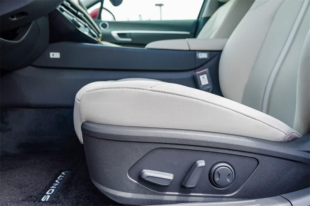 Thumbnail: 2025 Hyundai Sonata - 22