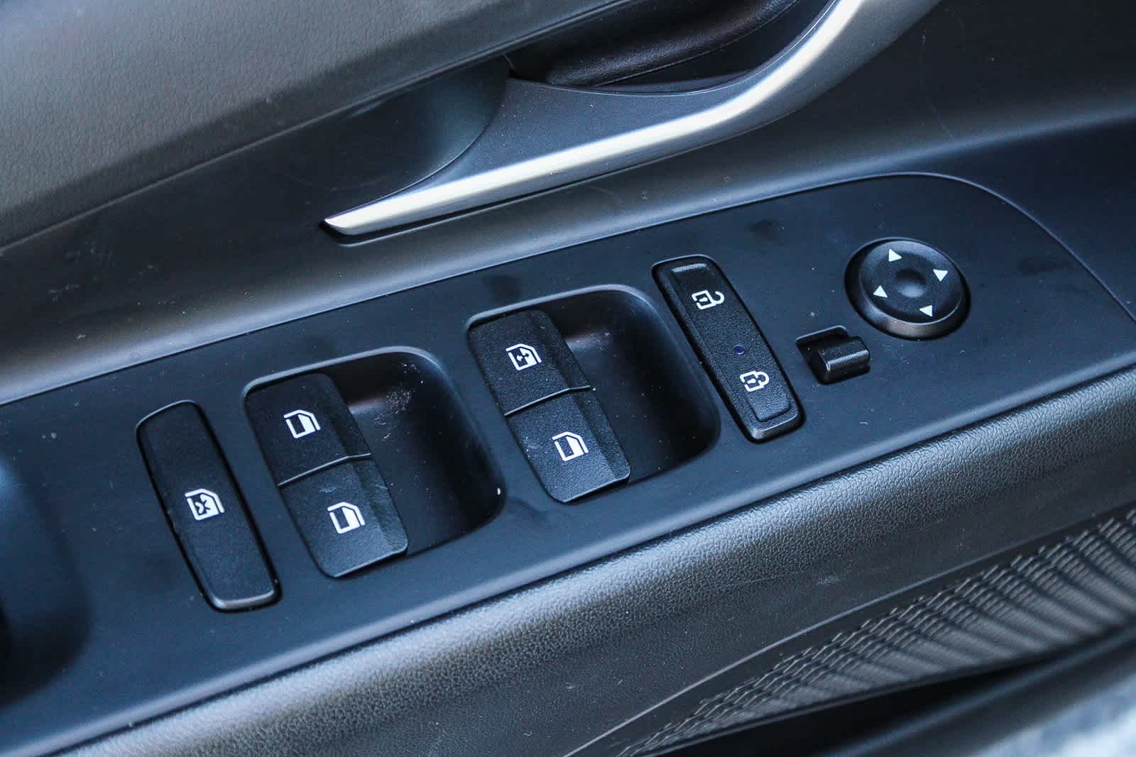 Thumbnail: 2023 Hyundai Elantra - 26