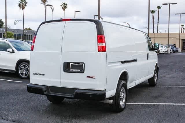 Thumbnail: 2023 GMC Savana - 4