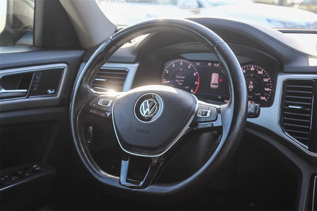 Thumbnail: 2018 Volkswagen Atlas - 19