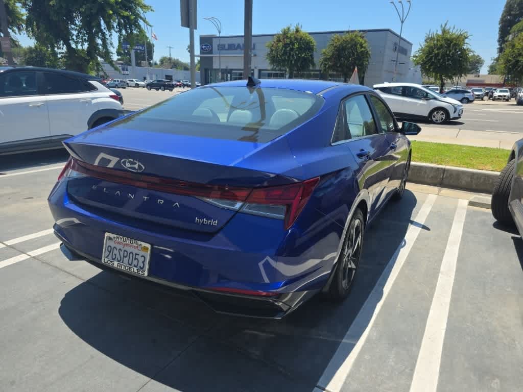 Thumbnail: 2023 Hyundai Elantra - 8