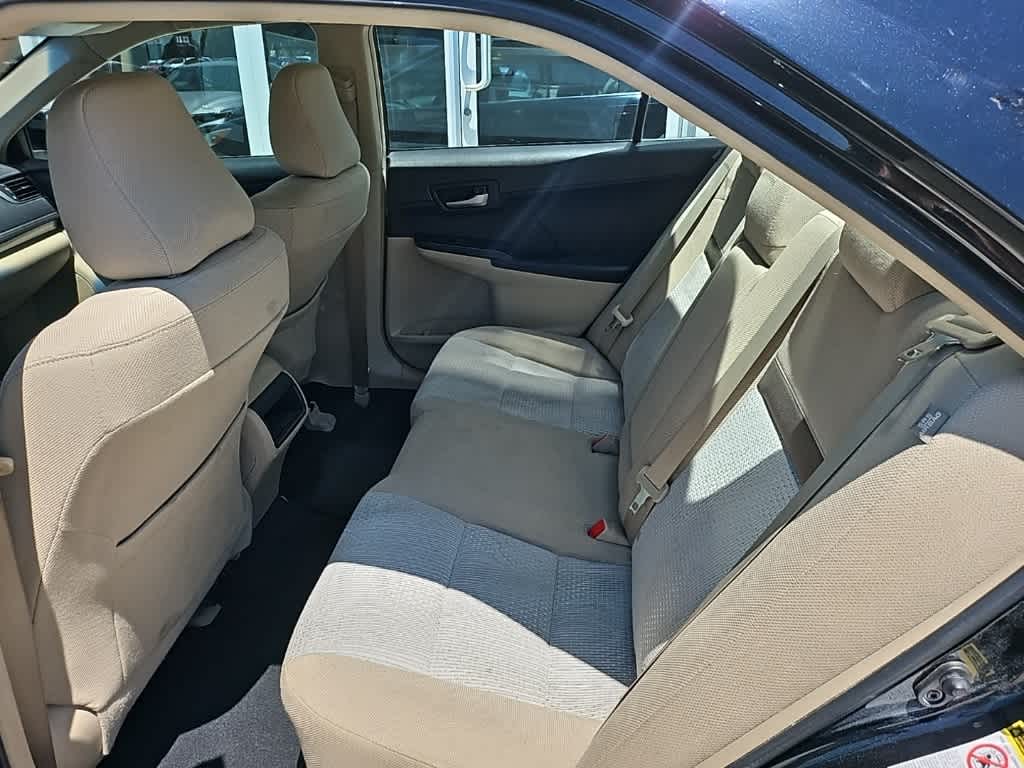 Thumbnail: 2012 Toyota Camry - 12