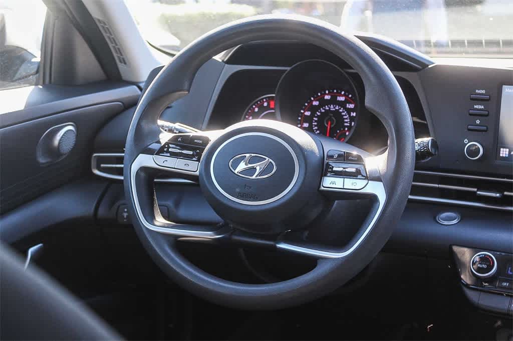 Thumbnail: 2021 Hyundai Elantra - 10