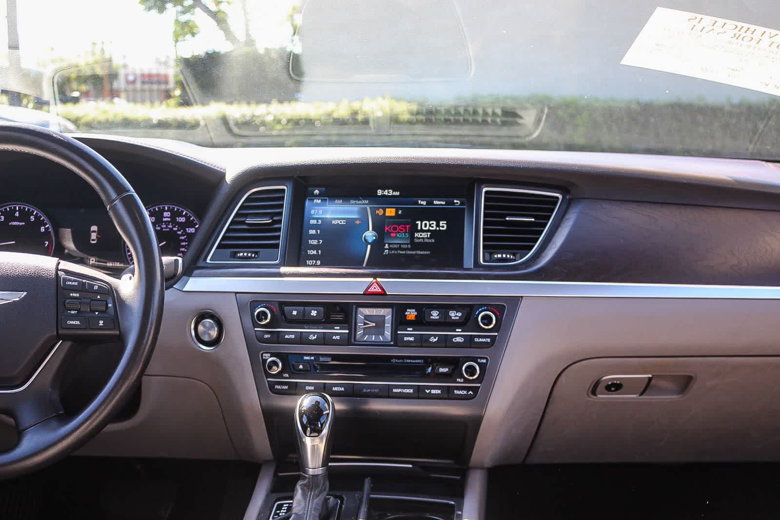 Thumbnail: 2017 Genesis G80 - 19